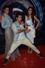 Ileana DCruz, Varun Dhawan, Nargis Dhawan on the sets of Boogie Woggie grand finale in Malad, Mumbai on 25th March 2014